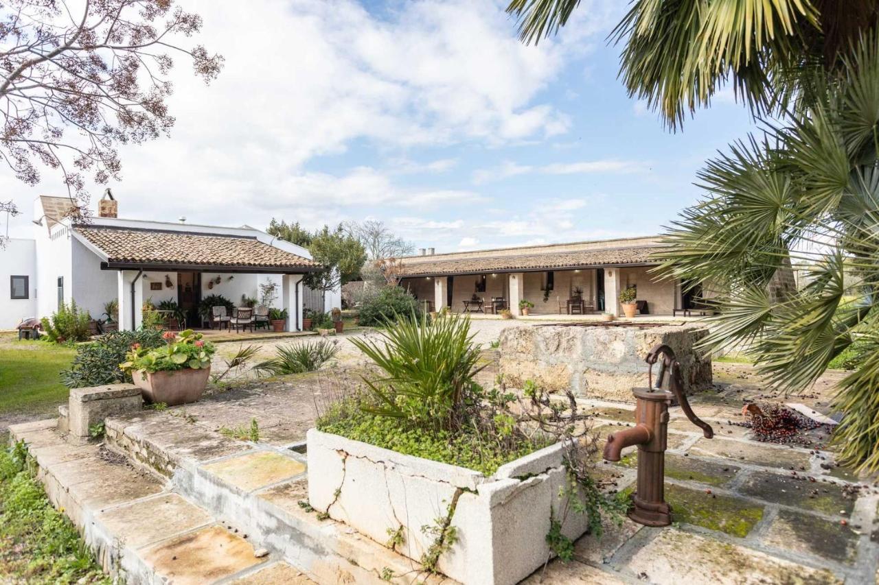 Villa Agriturismo De Lorenzi à Casarano Extérieur photo