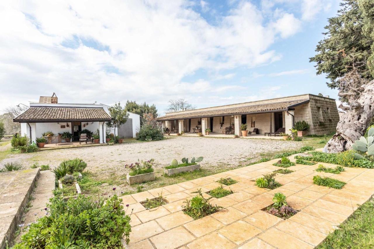 Villa Agriturismo De Lorenzi à Casarano Extérieur photo