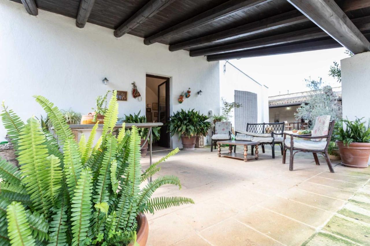 Villa Agriturismo De Lorenzi à Casarano Extérieur photo